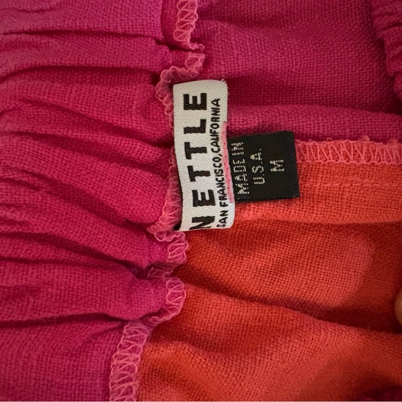NEETLE STUDIO MID EASY PANT IN HOT PINK/PAPAYA LINEN - Picture 5 of 7